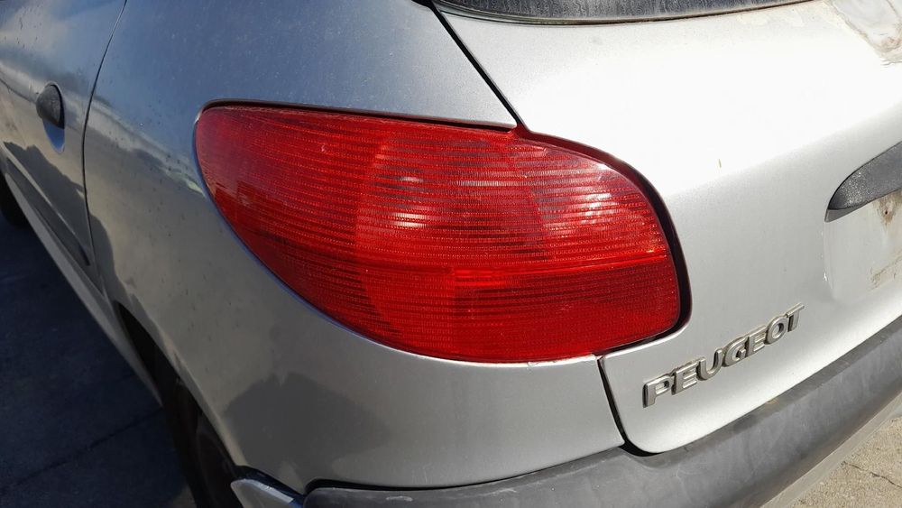 Farolim esquerdo PEUGEOT 206 (2A/C)