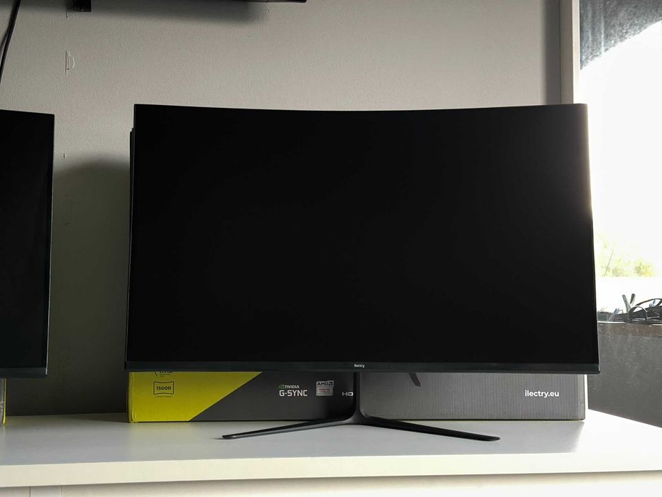 Ilectry Vision Monitor Curvo 2724C 240Hz