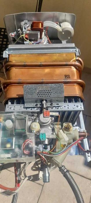 Esquentador Junkers Inteligente Ventilado como novo