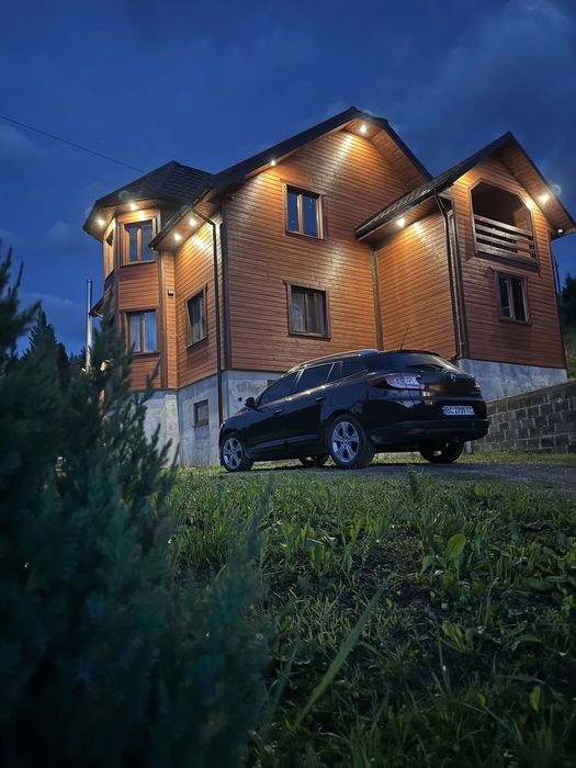 Здається котедж "Good House" у с.Плав'я