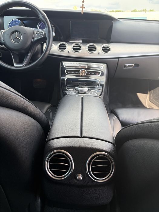 Mercedes-Benz E-Class 2017 VIN WDD2132041A306079 фото оголошення 10 з 24