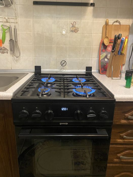 Газова -комбинована плита