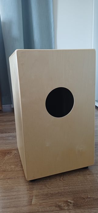 Instrument cajon