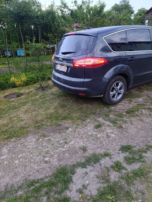 Ford s-max 2014 рік