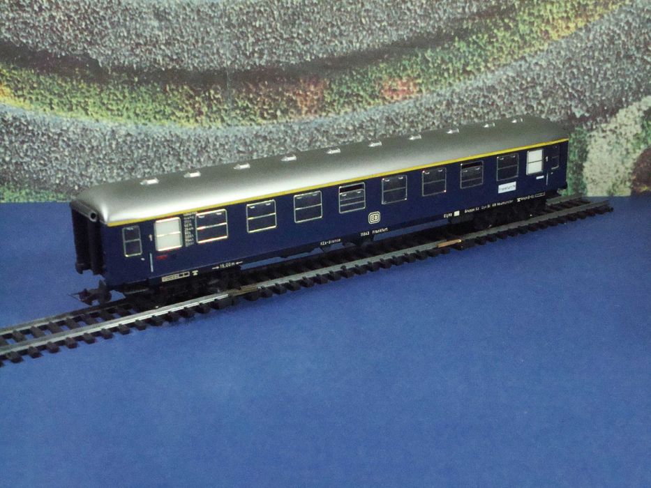 Fleischmann H0 1501 - Carruagem 1ª Classe, "DB" Alemanha, Usado