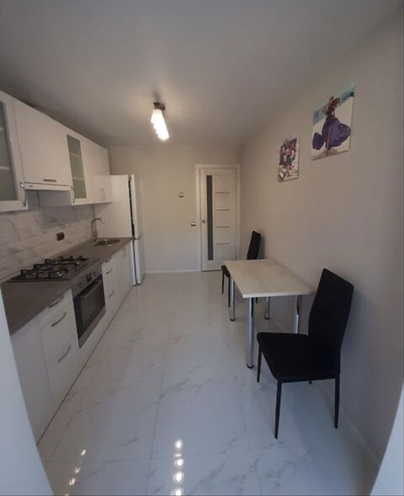 Оренда 1 кім просп. Злуки