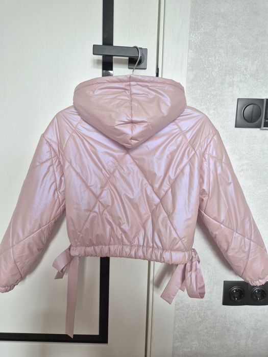 Куртка + кепка на дівчинку