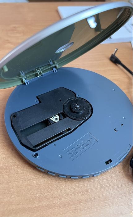 CD плеєр SANYO CDP-M480 MP-3 плеєр