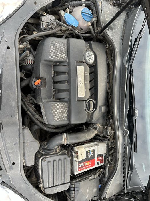 VW Golf V 1.6 MPI газ/бензин