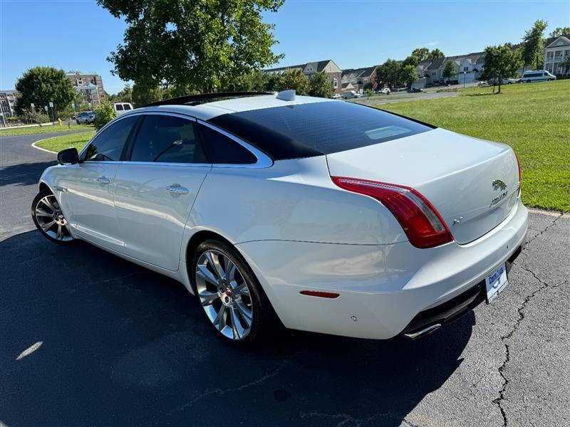 2016  Jaguar  XJL