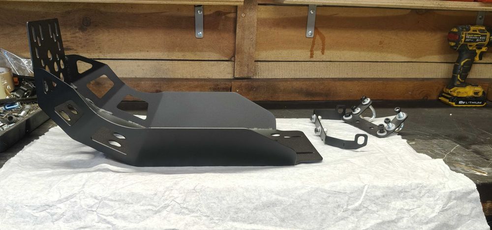 Osłona silnika Suzuki V Strom Dl 650 rok 04-24, Dl 1000 rok 02-09