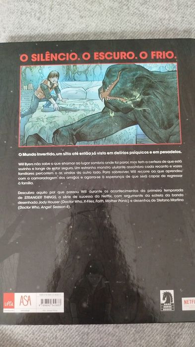 Livro Stranger Things "O outro lado"
