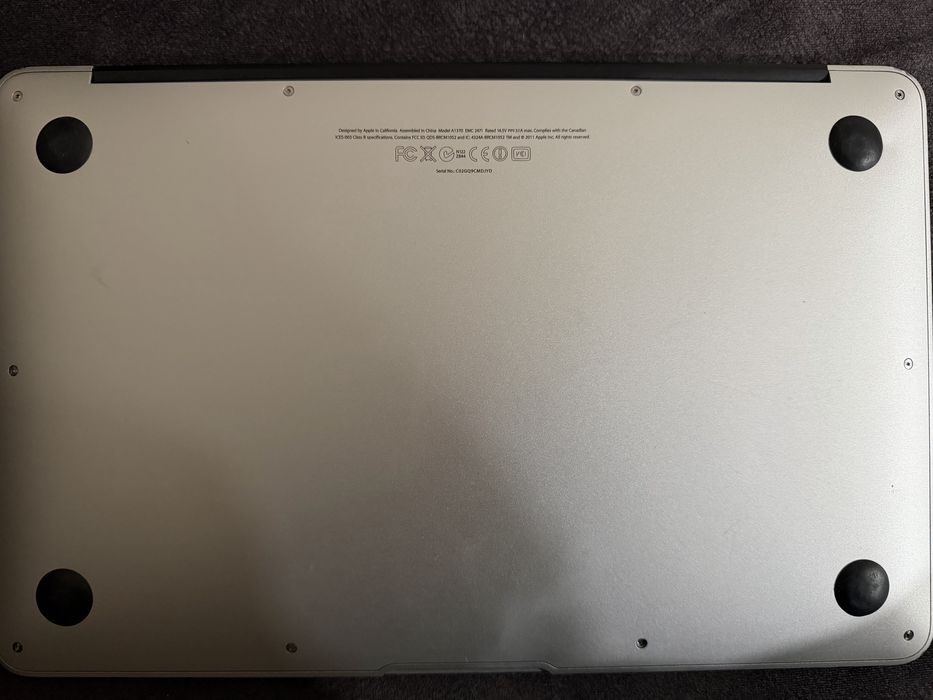 MacBook Air vendo para peças ou para quem o queria arranjar