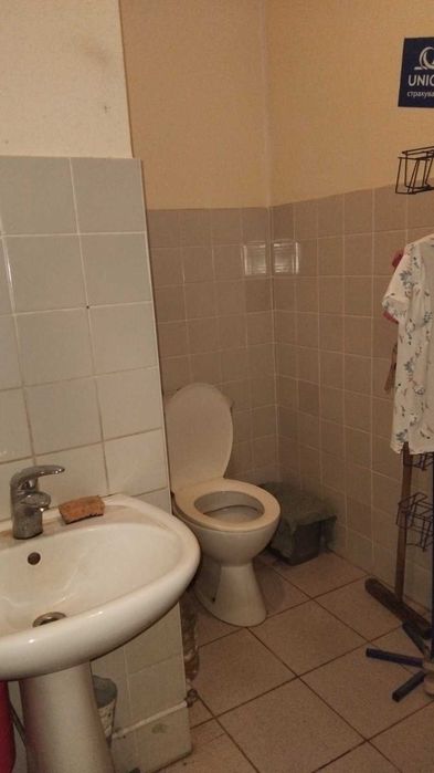 Офісне прим. з автоном. опаленням та власним санвузлом (п3)