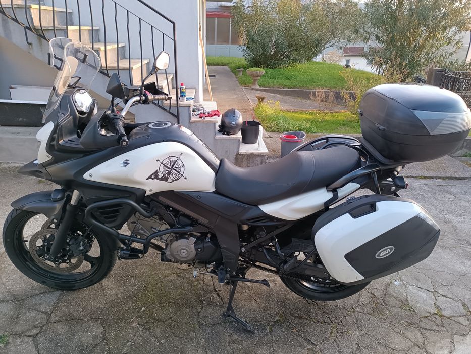 Suzuki Vstrom DL 650 2011