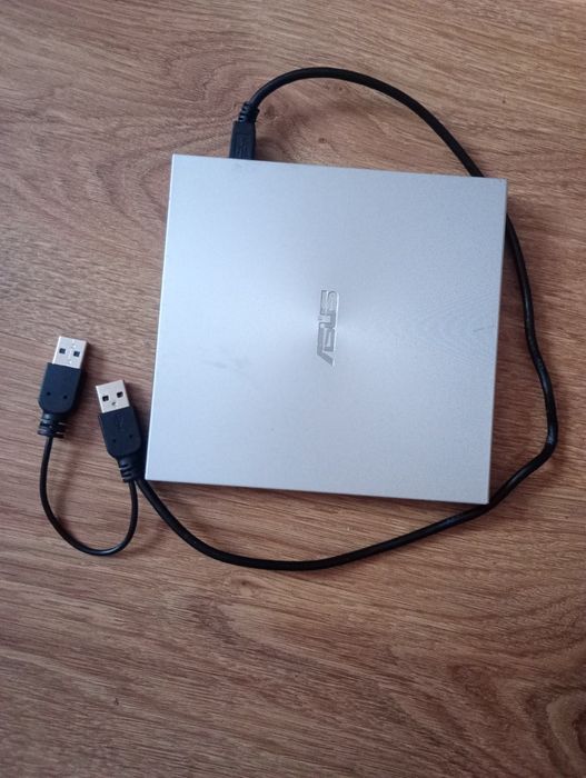 Zewnętrzna nagrywarka DVD ASUS