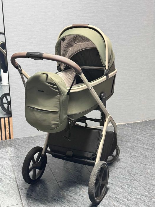 Коляска Carrello Vector 2 в 1