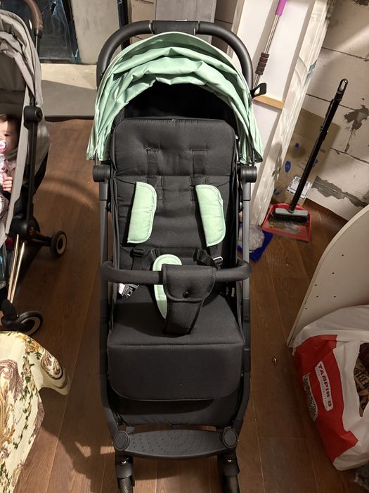 Прогулянковий візок