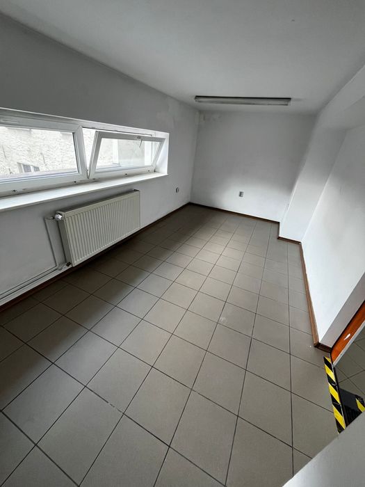 Wynajmę lokal handlowo-usługowy