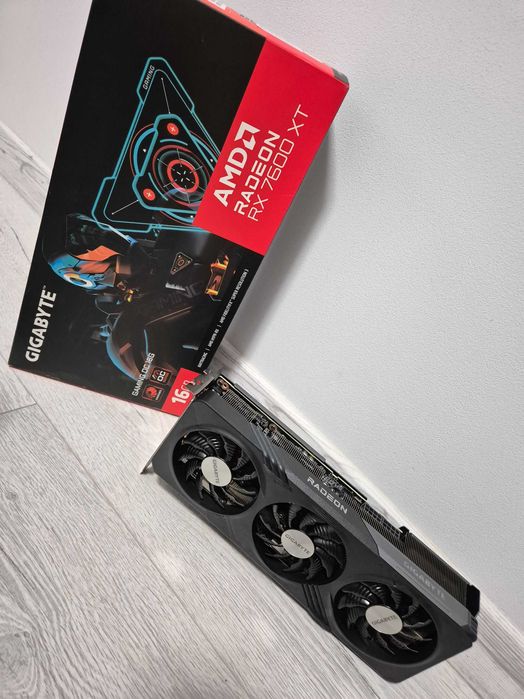 ігрова відеокарта RX7600XT 16GB Gigabyte Gaming OC пломба. Trade-IN