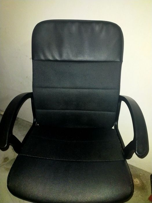 Cadeira  de escritório básica