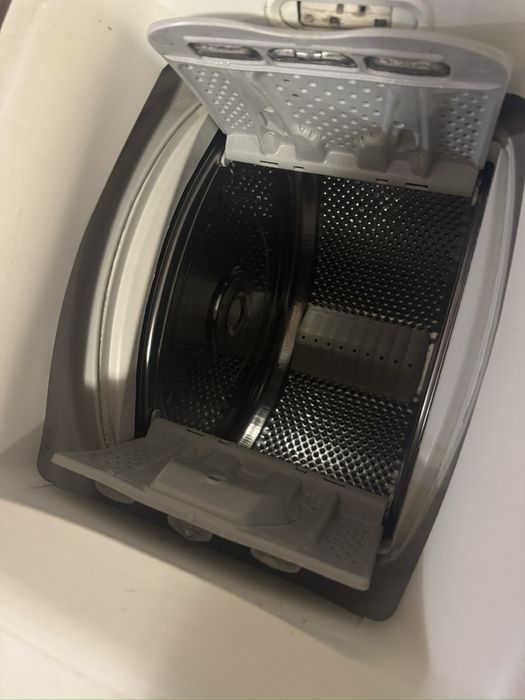 Продам стиральную машинку electrolux ewt 1021