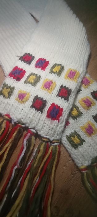 Шапка й шарф (комплект)