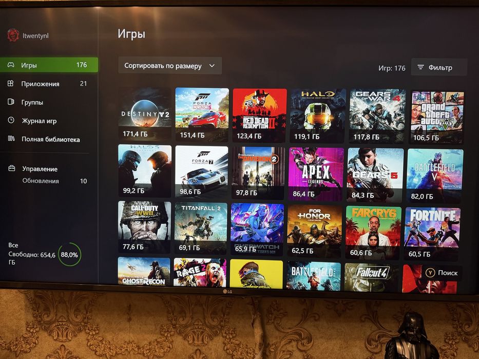 Консоль Xbox One X 1TB + Kinect  v.2 + Seagate Backup Plus Portable 5TB (HDD, USB 3.0) + 2 геймпади + Повний комплект + Подарки фигурка чехол стик