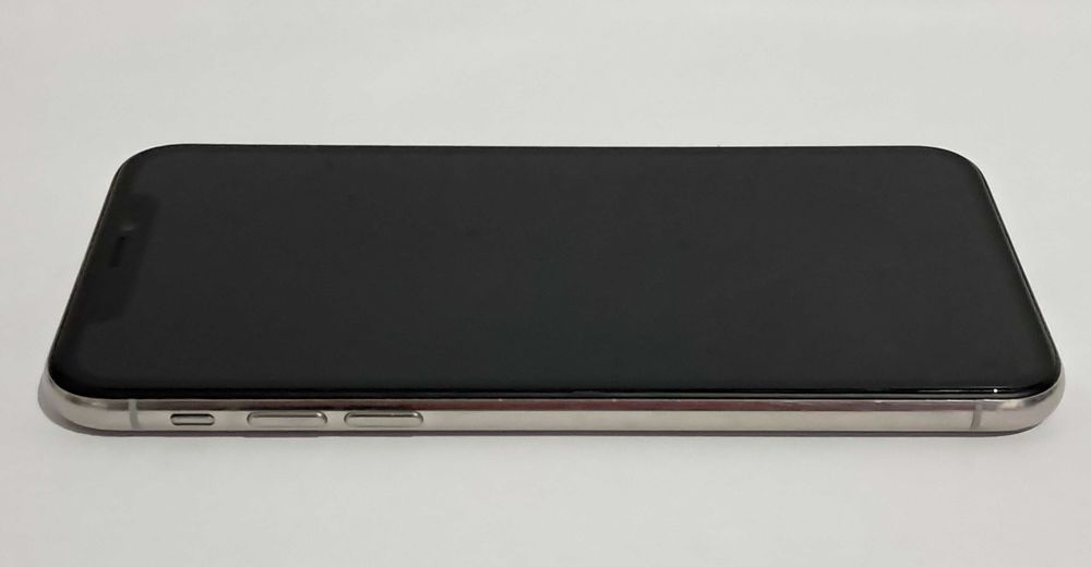 Smartfon Apple iPhone X 3 GB / 64 GB 4G (LTE) srebrny bateria 100%