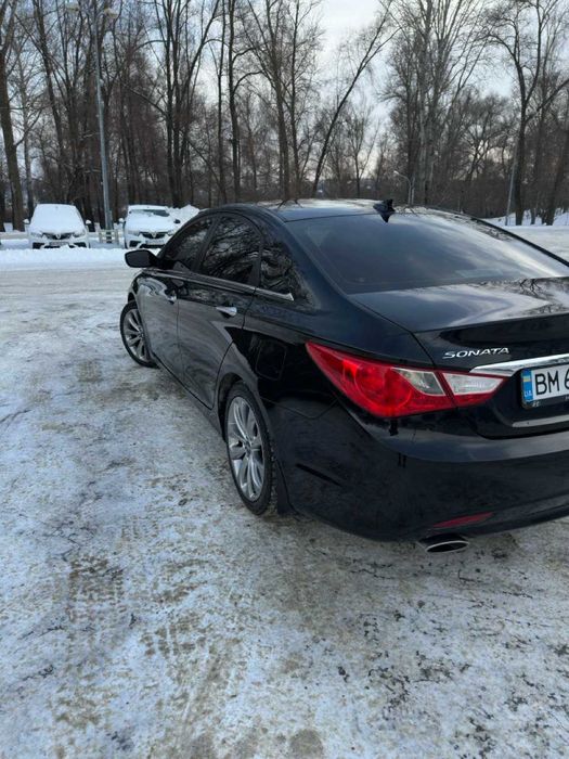 Продам Hyundai Sonata 2013