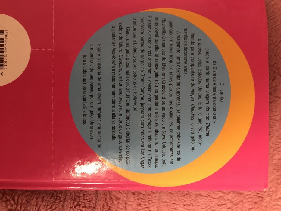 Livro “Viagens com o meu gato”