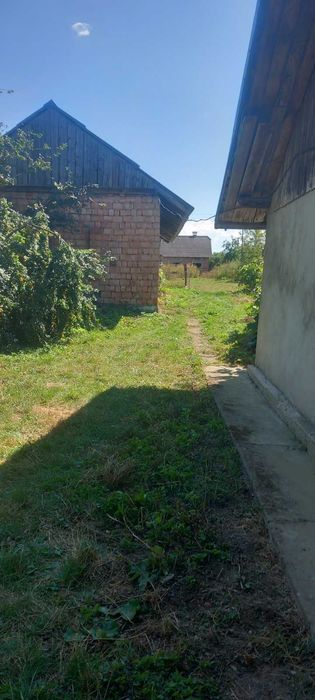 Продаж будинку туалет, ванна та автономне опалення.