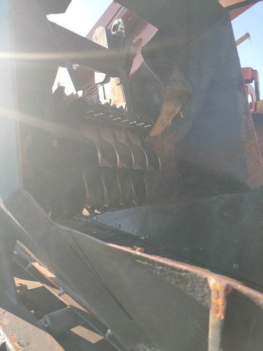 Rębak samojezdny Farmi, Praga uv80