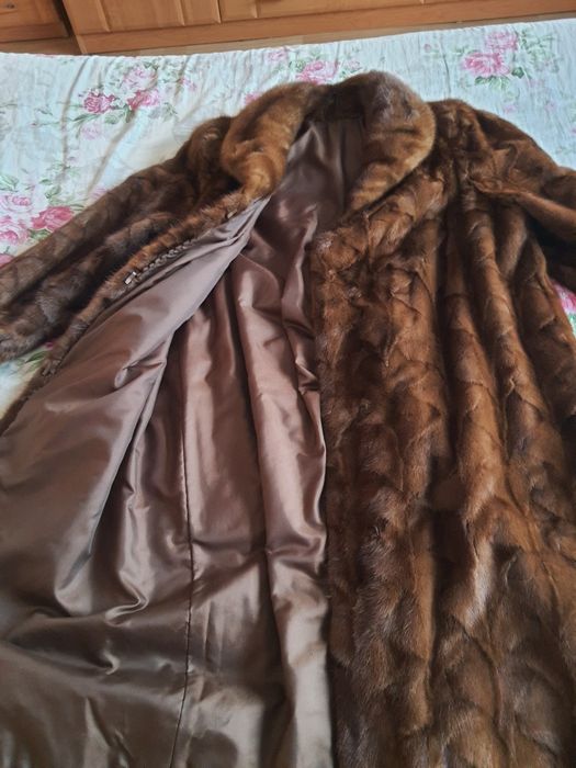 Futro naturalne z norek r. 48/50