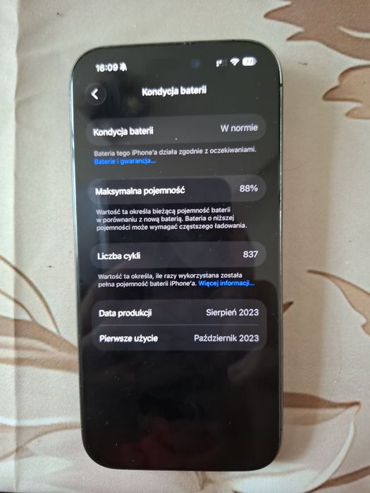 Iphone 15 pro stan bardzo dobry cena do negocjacji