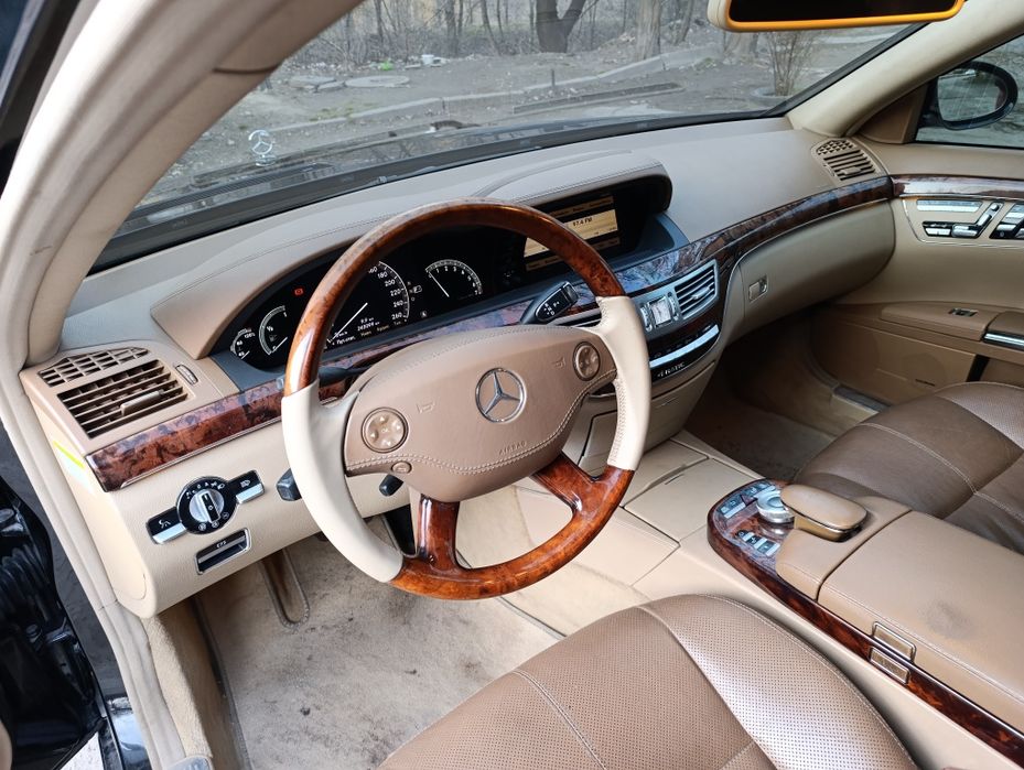 Mercedes-Benz S550 W221 gaz