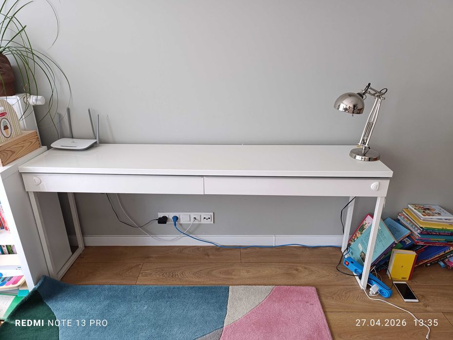 Biurko białe długie wąskie konsola Ikea