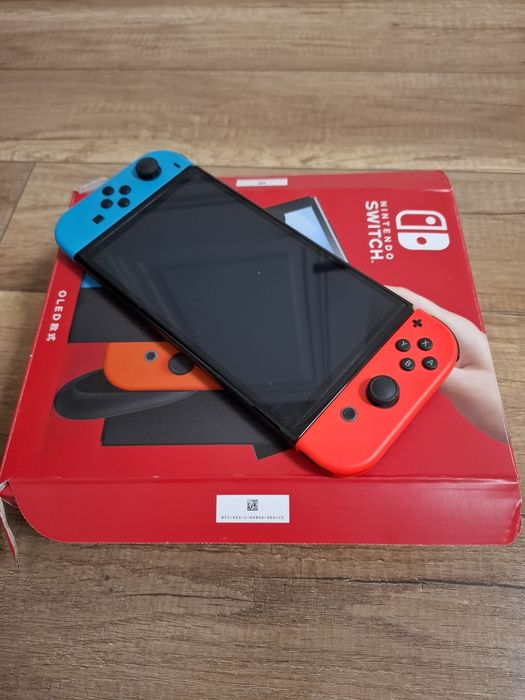 Nintendo switch oled.
