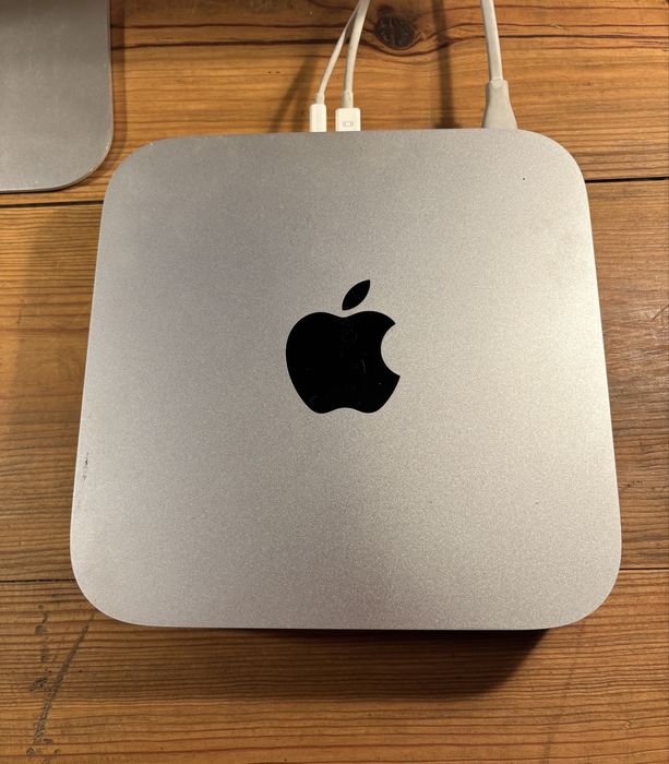 Ecran Apple e Mac mini