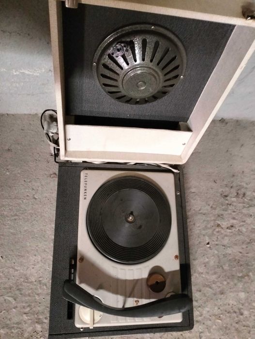 Gira-discos: Dual, Visonik, Telefunken, Universum, Onkyo, etc.