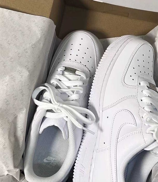 Buty meskie Mokasyny Nike_Air_Force_1_Low '07_Biały R.39