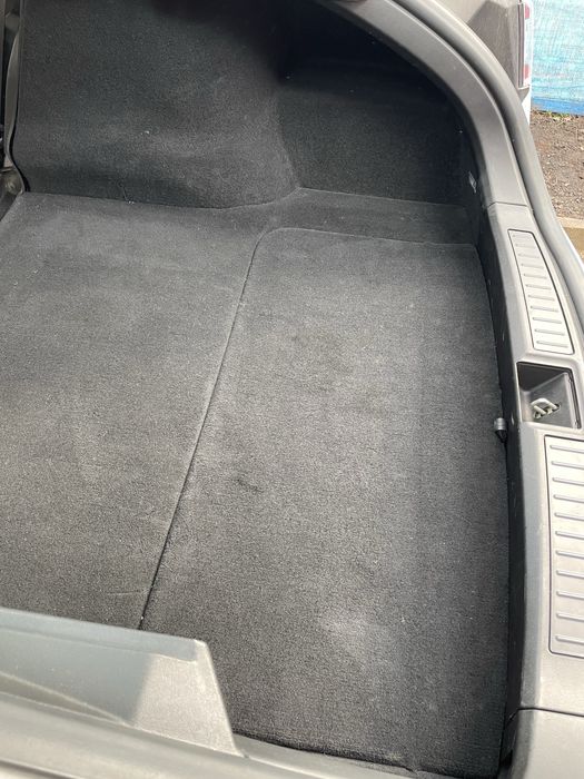 Полка,Саббуфер,Кавролин-ватин заднього багажнику Tesla model S Premium