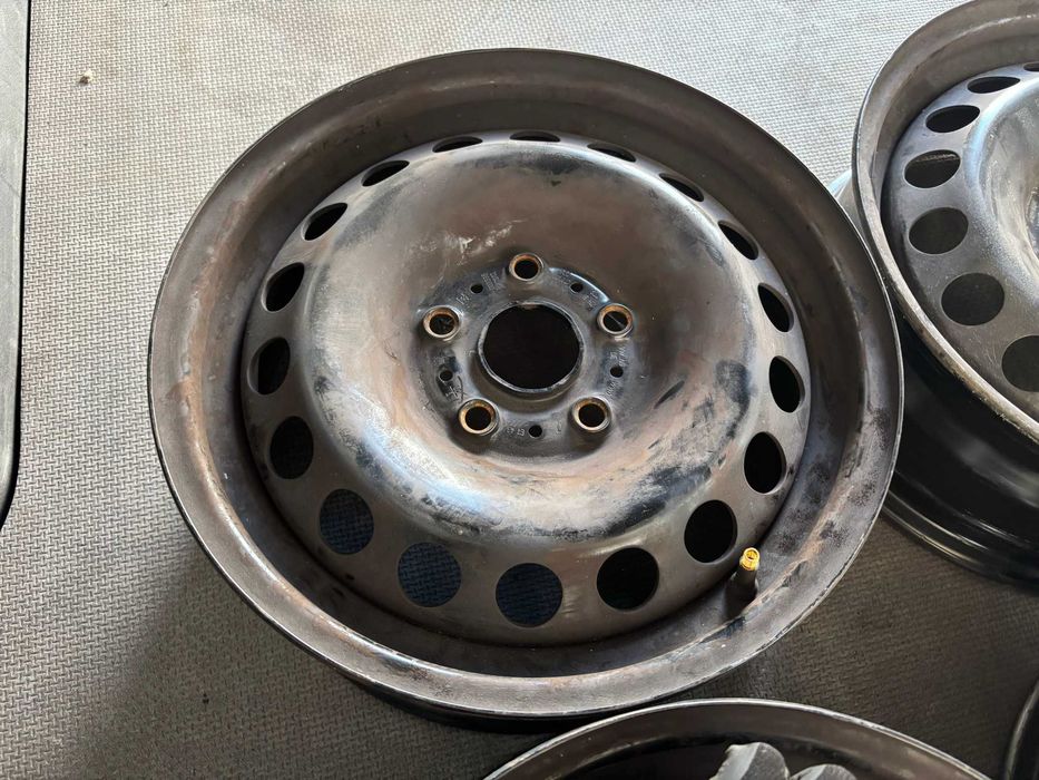 4X Felgi Stalowe 15 VW SKODA AUDI SEAT CUPRA 6J ET43 5X112 57.1 ORG