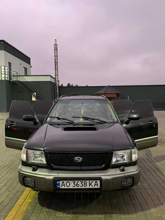 Продам Subaru Forester 1998 року