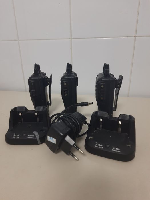 Рація Icom IC-F4003