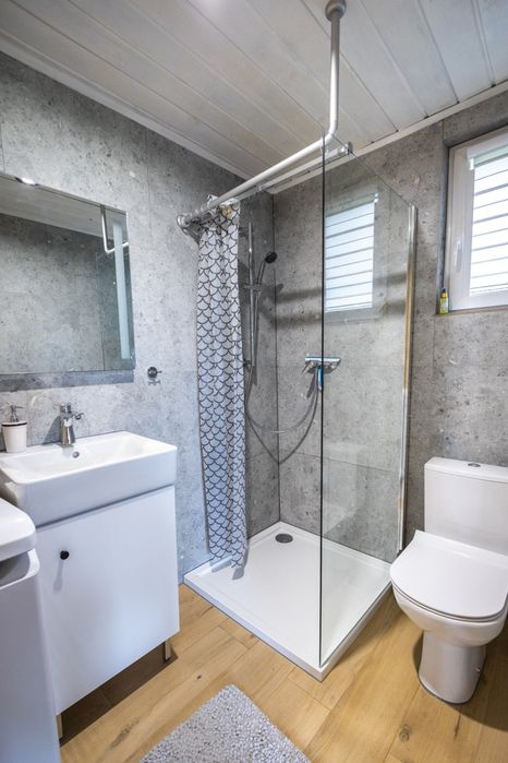 Domki letniskowe na wynajem Sajzy k. Ełku  jezioro Łaśmiady, Mazury.