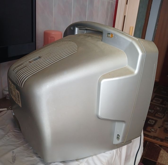 TV Витязь 37СТV 720-7