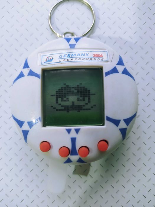 Тамагочі 2000-2005 роки