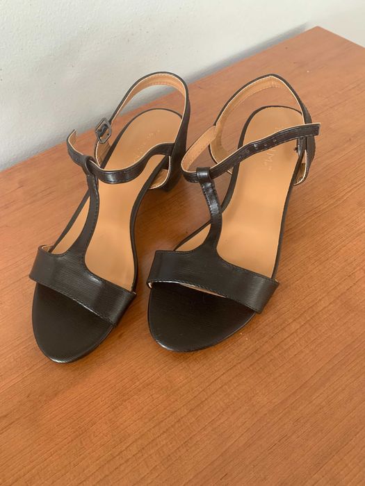 Sapatos mulher seminovos