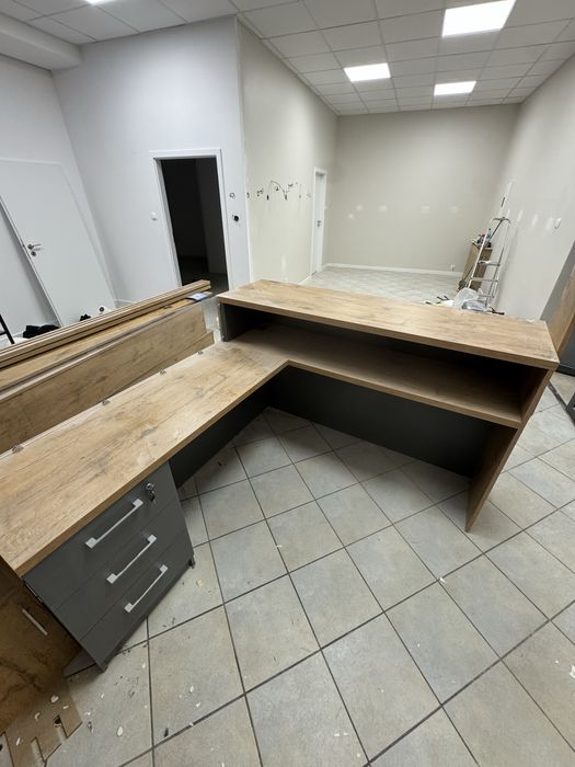 Recepcja, lada - lamele